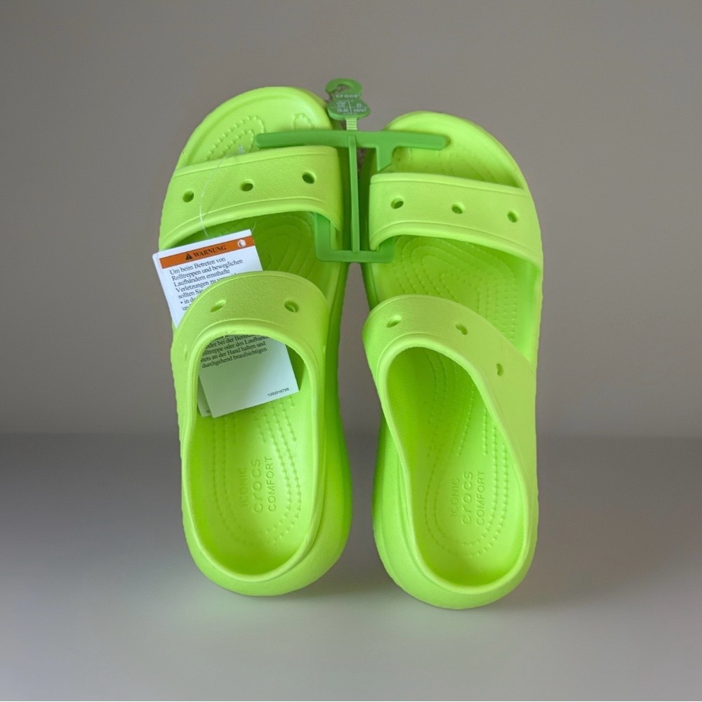 NEW ✨ Crocs Crush Platform Limeade M7/W9